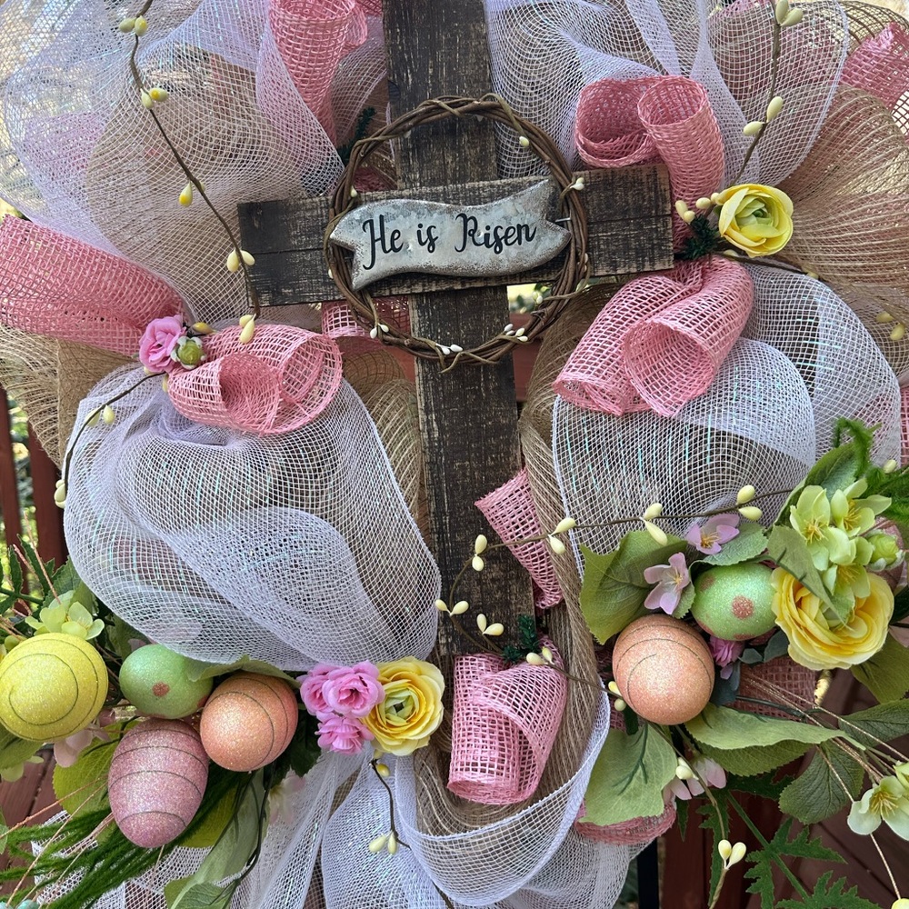 Easter Wreath “He’s Risen” - Picture 5 of 5
